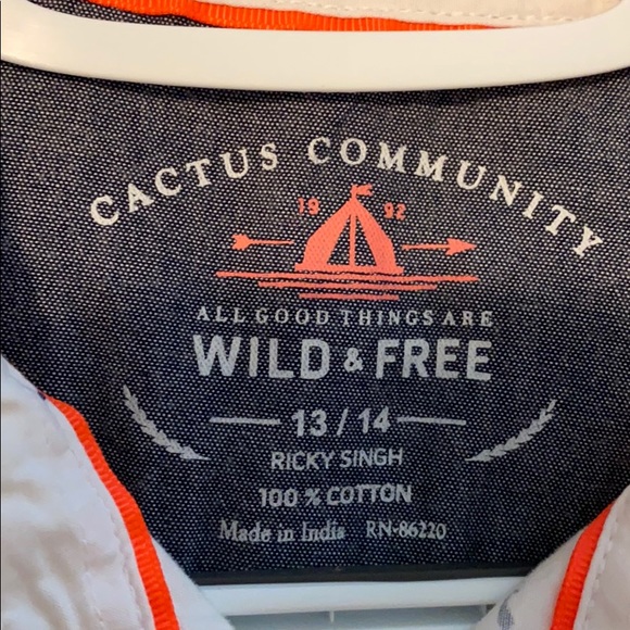 Shirts - Picture 9 of 9